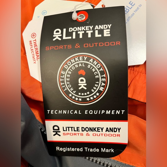 Stylish Black and Orange Reversible Waterproof Windbreaker for Men - Picture 6 of 6